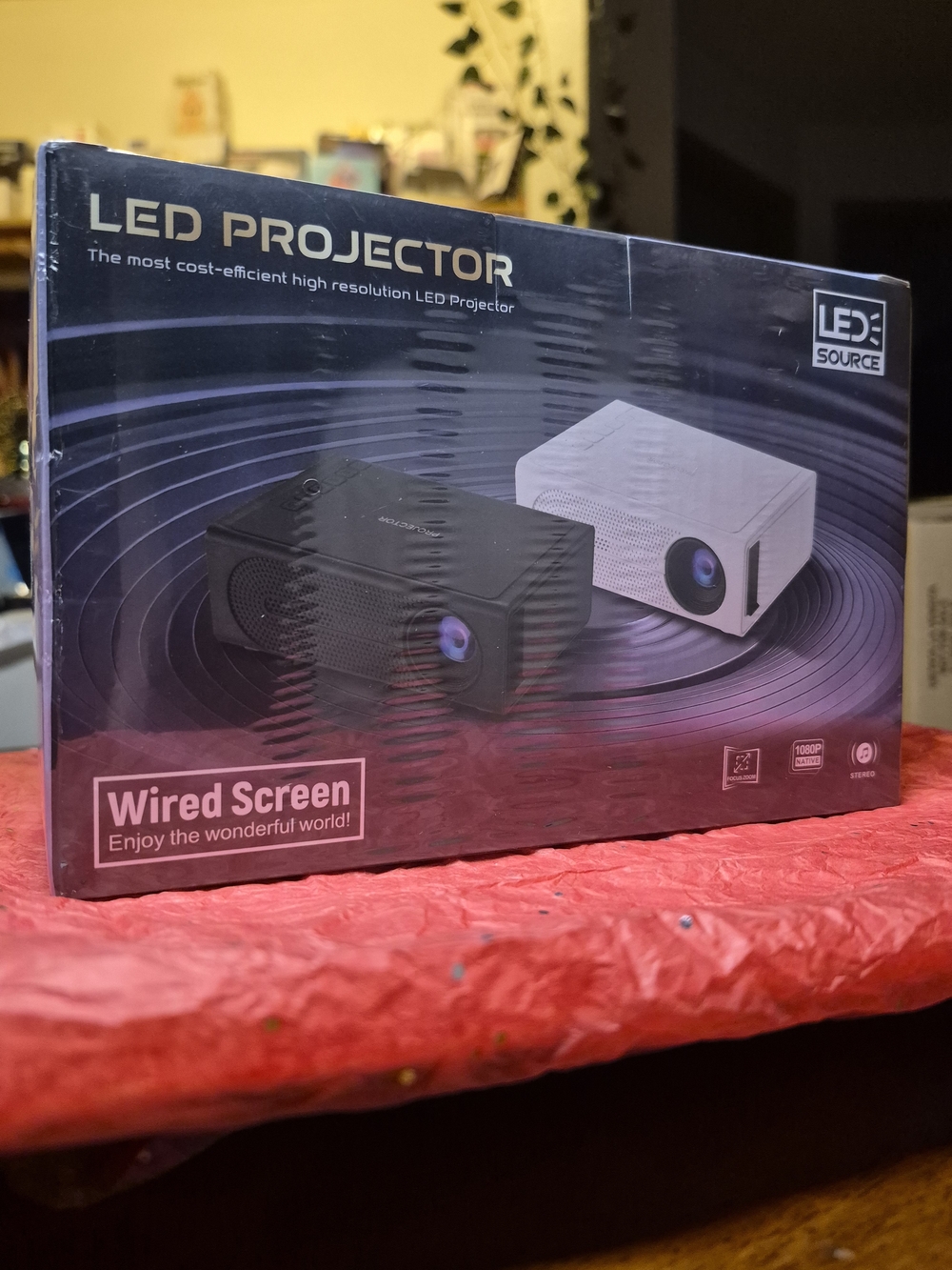 LED Projector Wired Screen Box - Black/White Projector Images